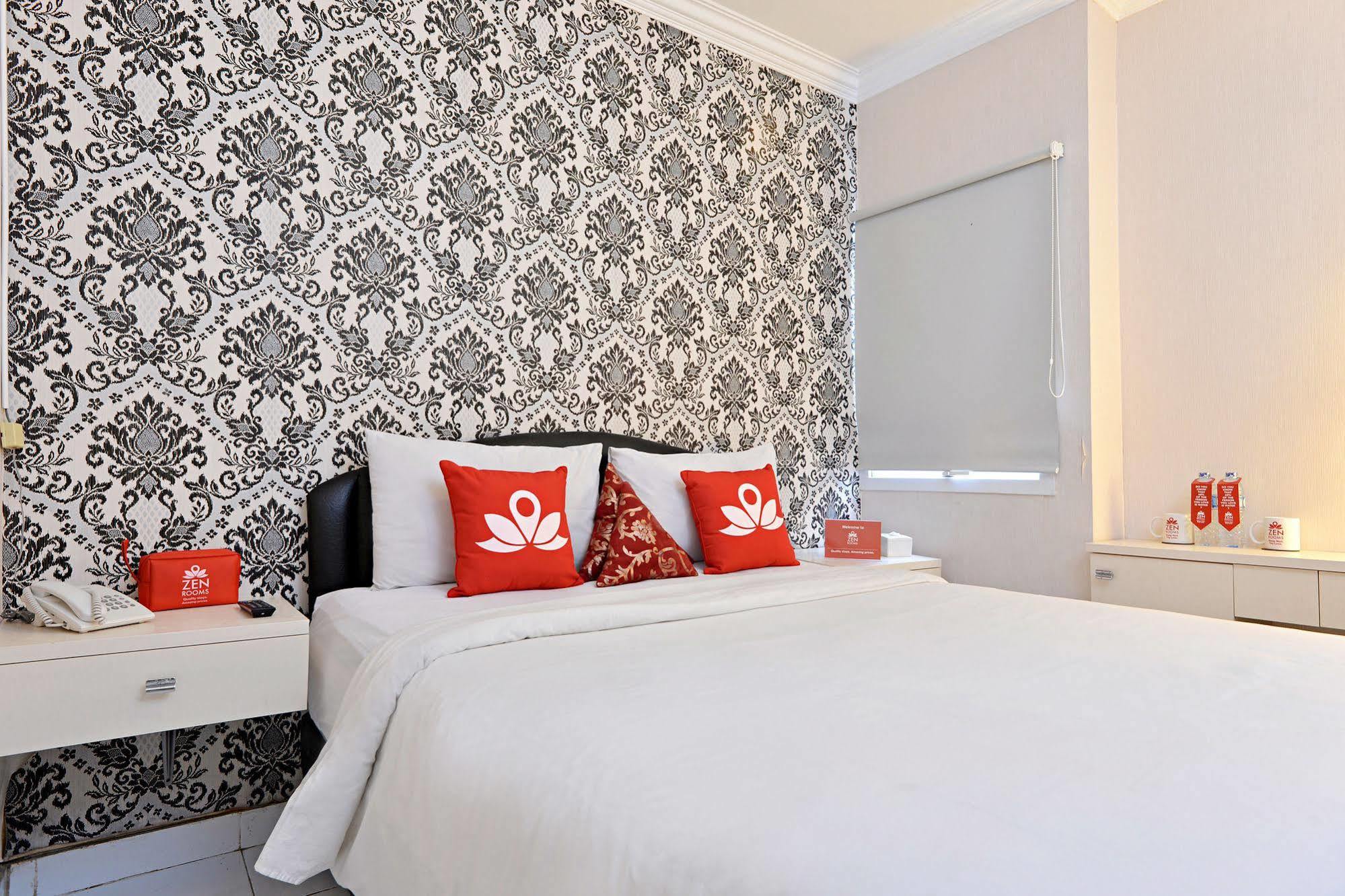 Zen Rooms Basic Tangerang Aeropolis ภายนอก รูปภาพ